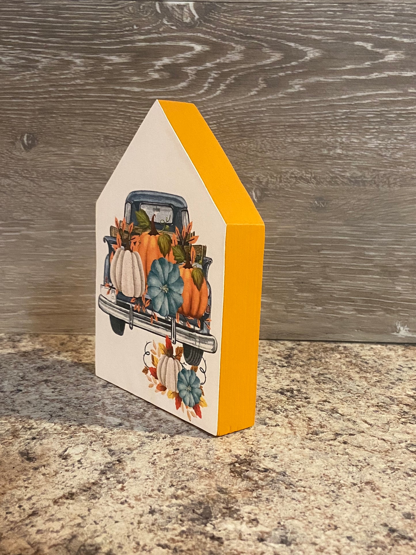 Teal Truck - Medium Tiered Tray House