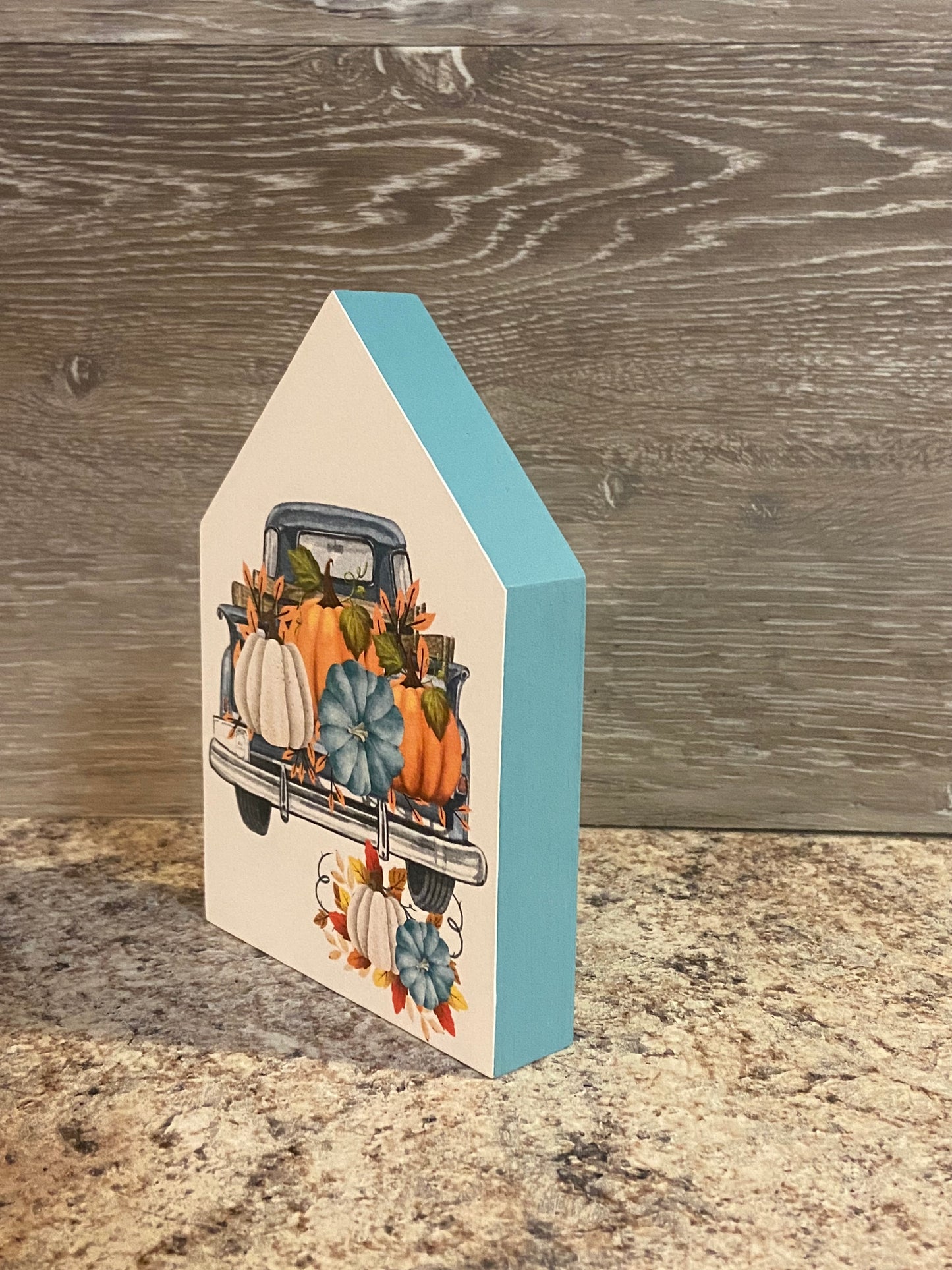 Teal Truck - Medium Tiered Tray House
