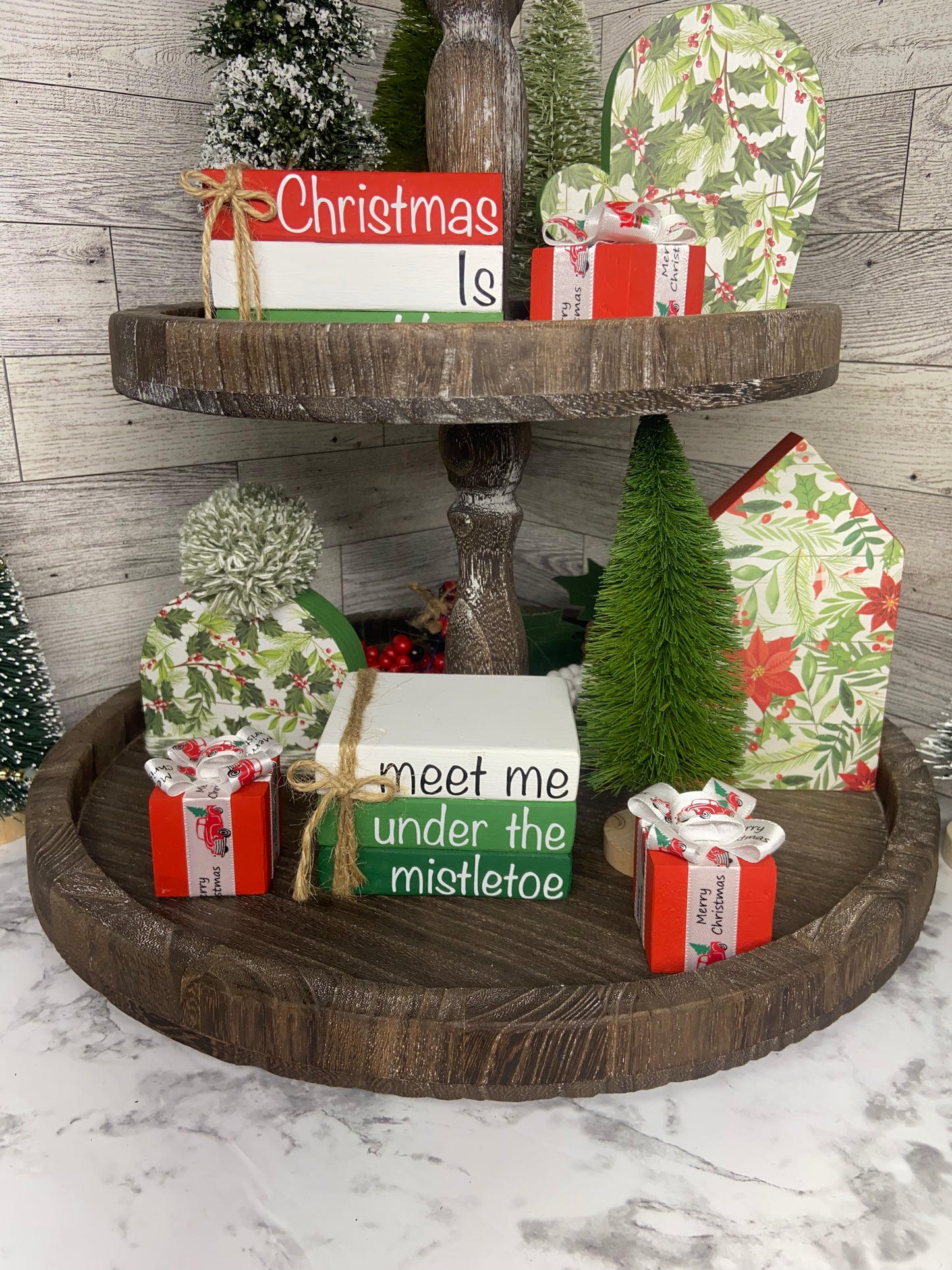 Meet Me Under The Mistletoe - Medium Christmas Tiered Tray Book