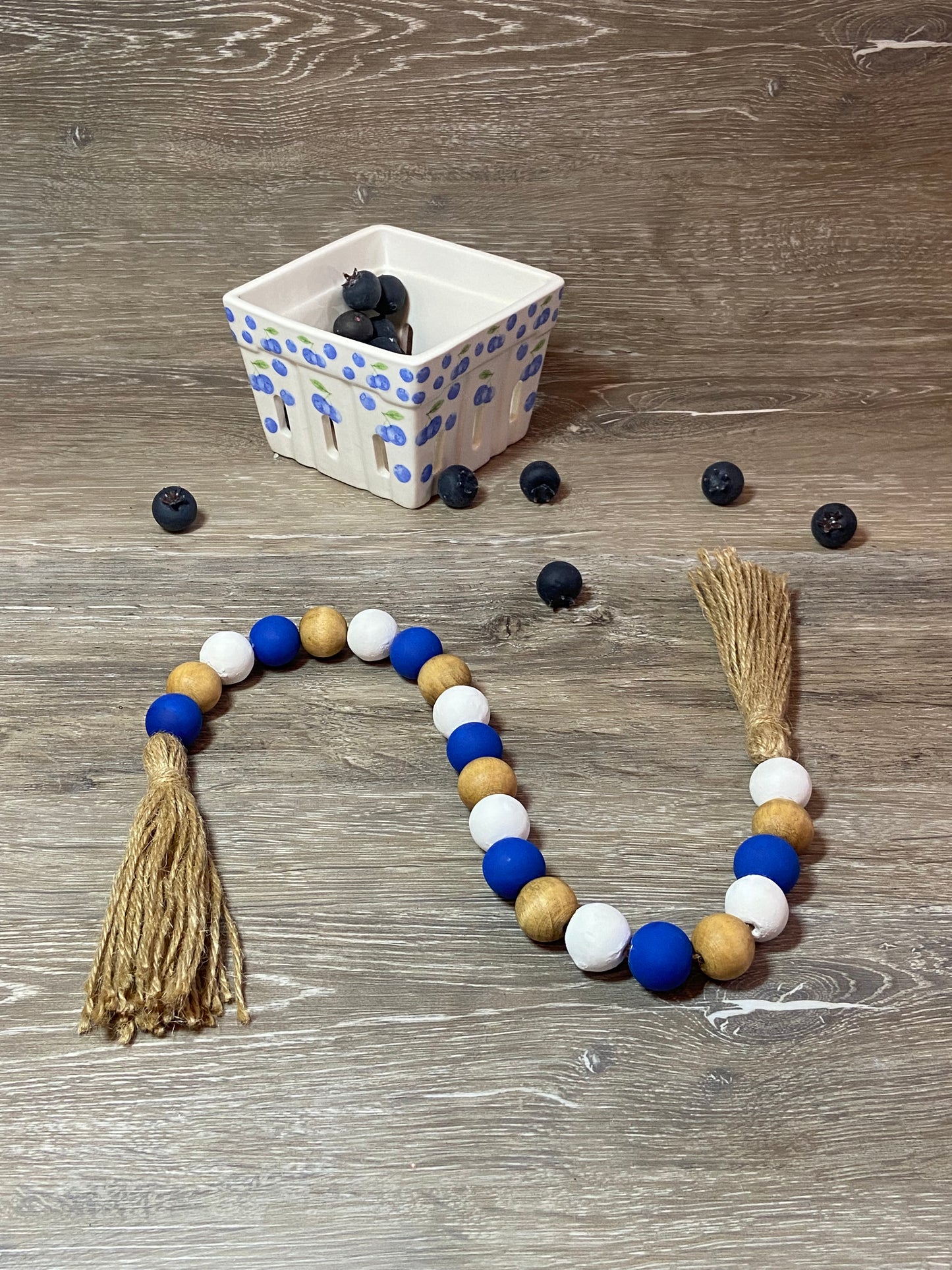 Blueberry - Tiered Tray Garland