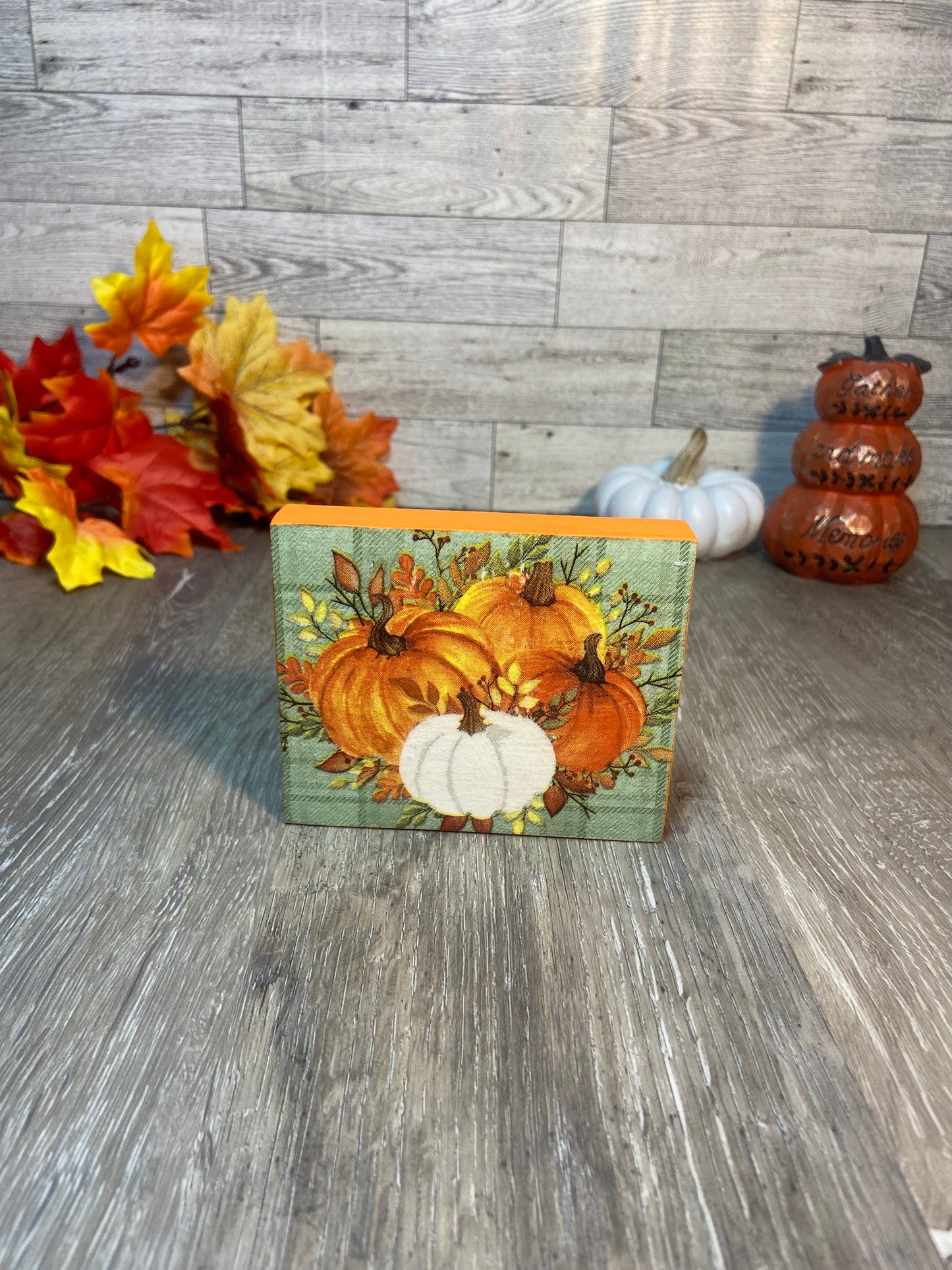Pumpkins - Tiered Tray Sign