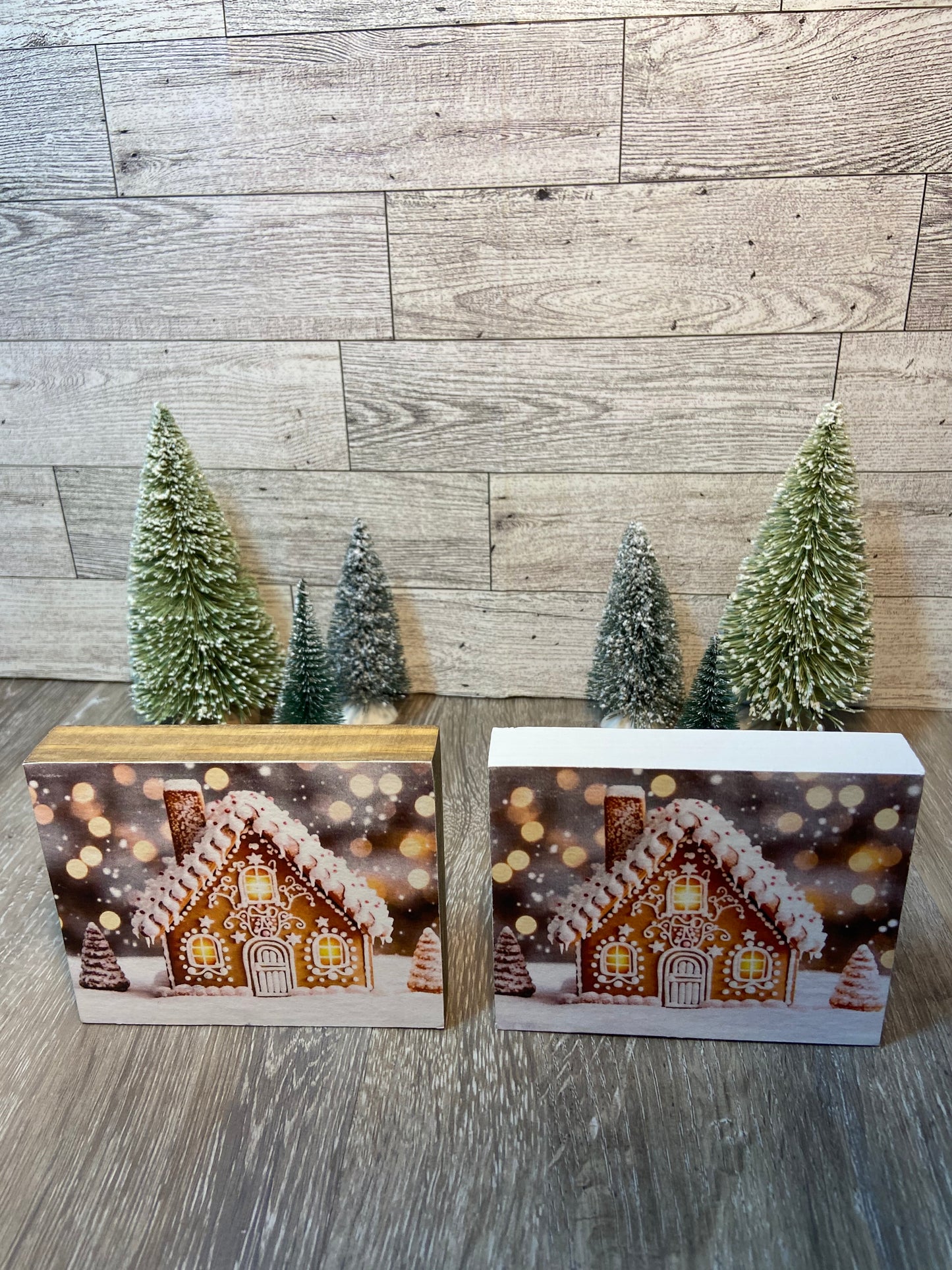 Gingerbread House - Tiered Tray Sign