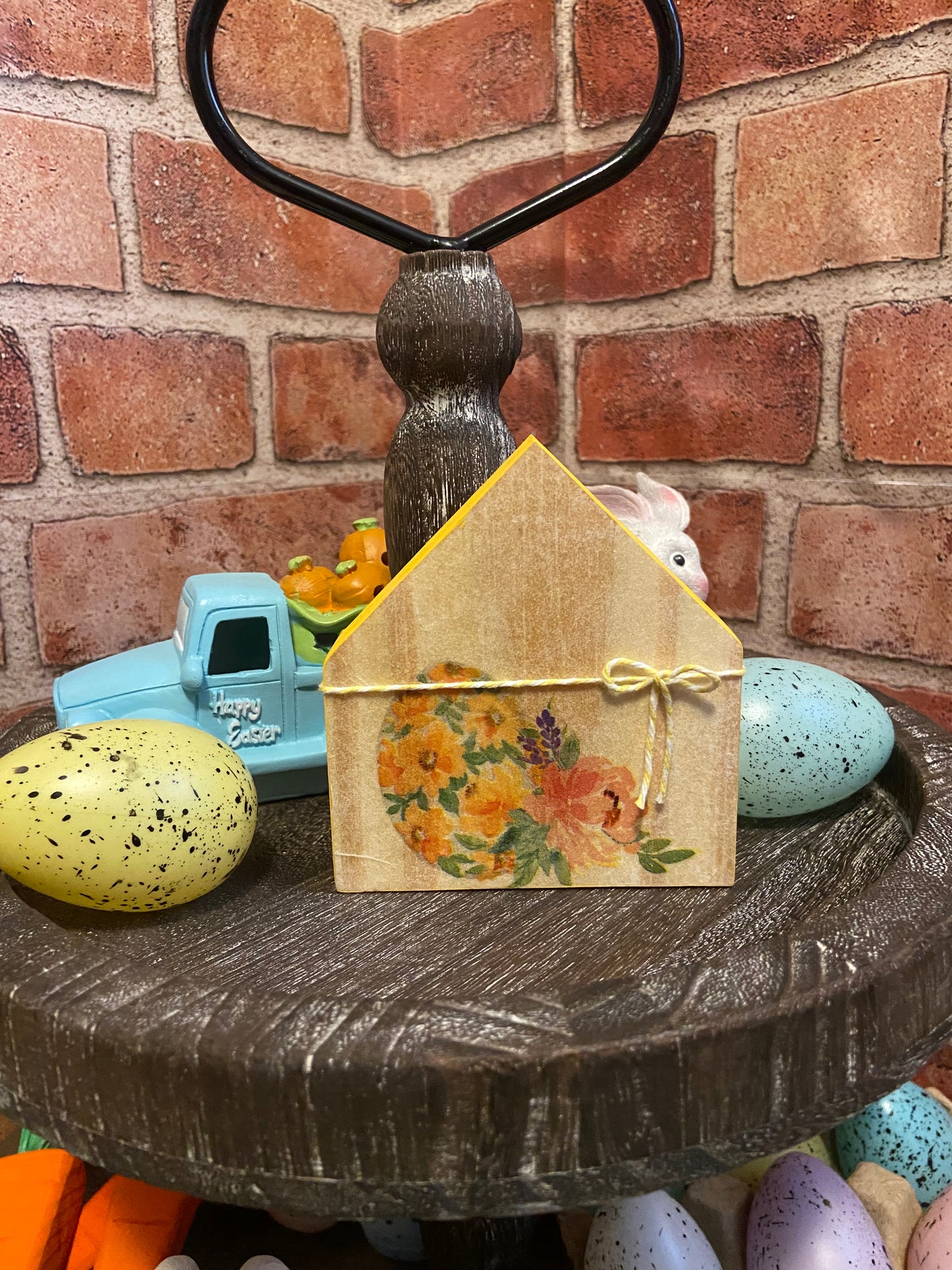 Egg and Flower - Small Tiered Tray House