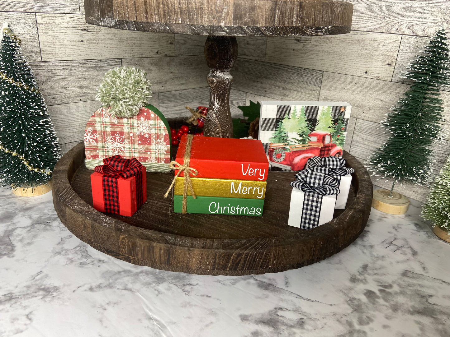 Very Merry Christmas - Medium Christmas Tiered Tray Book