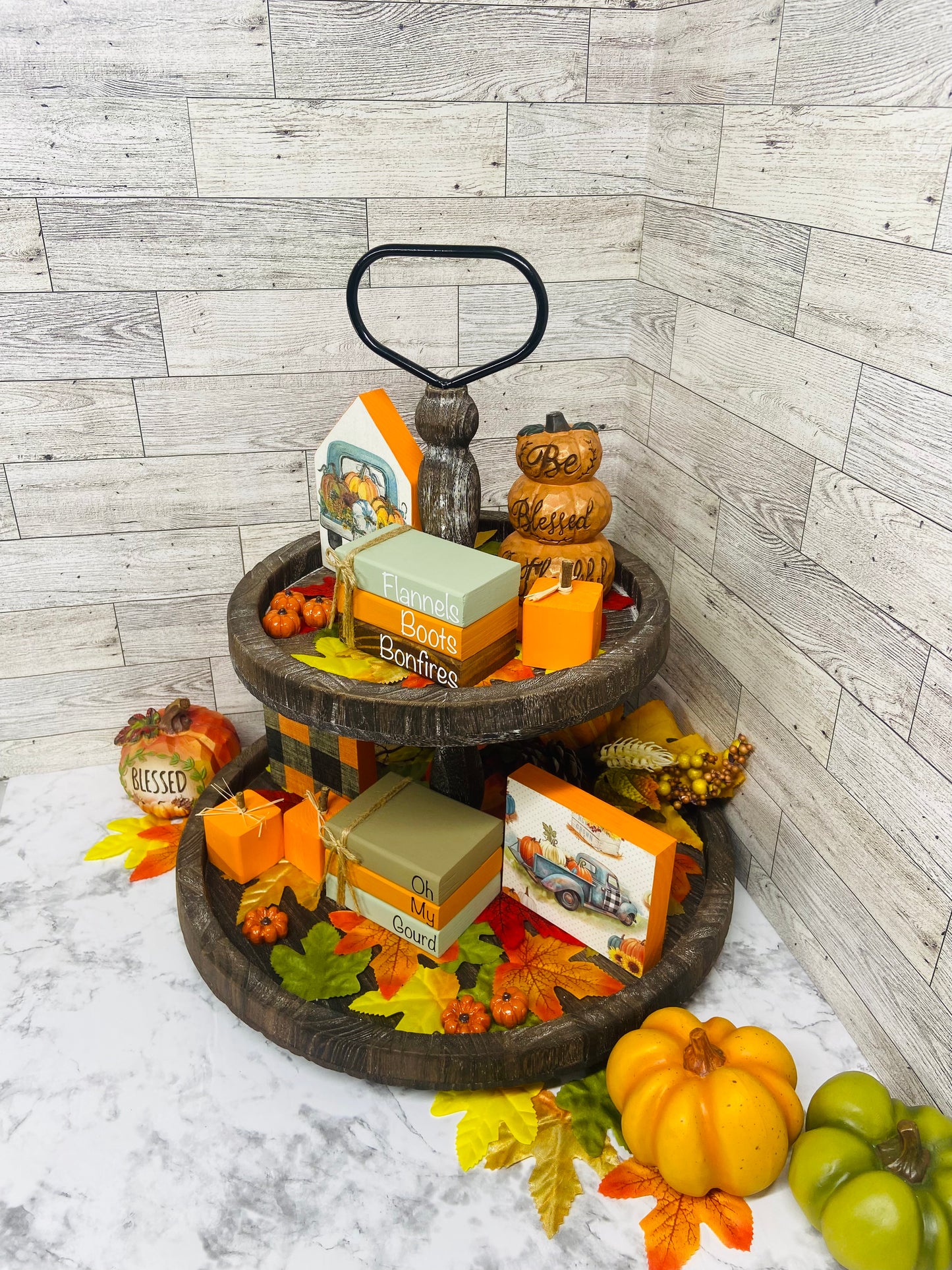 Oh My Gourd - Medium Fall Tiered Tray Book Stack
