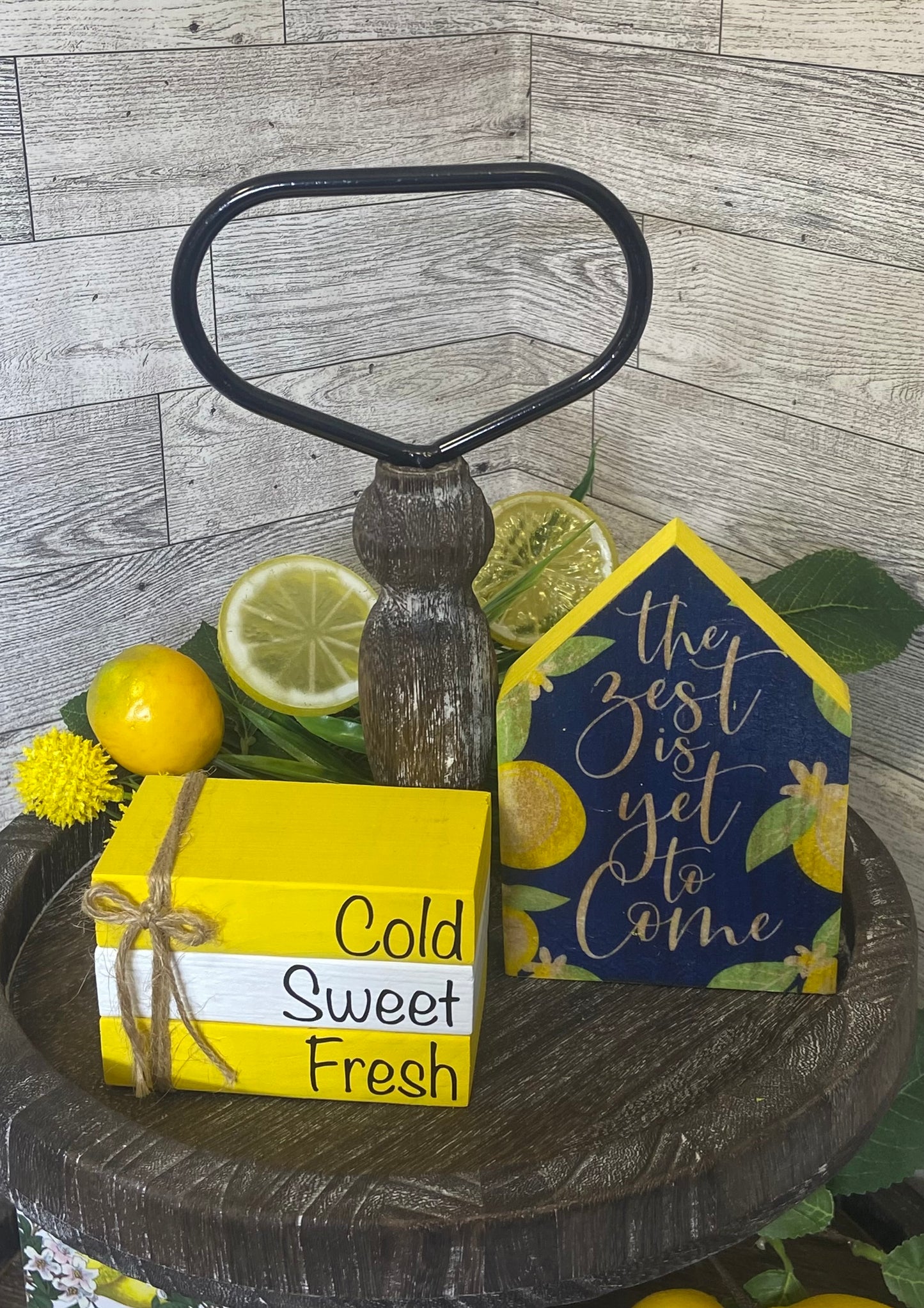 Lemon Decor