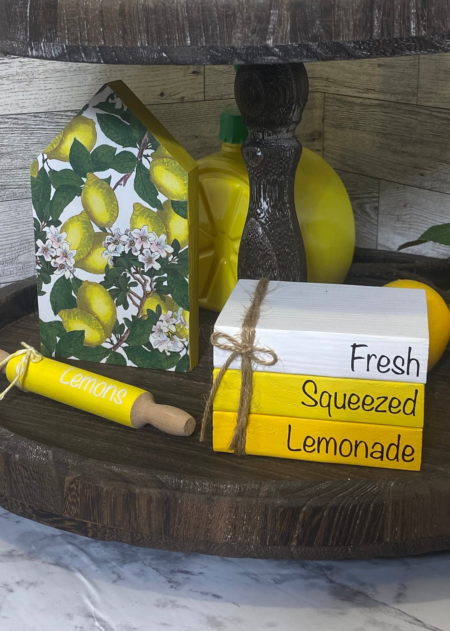 Lemonade Decor