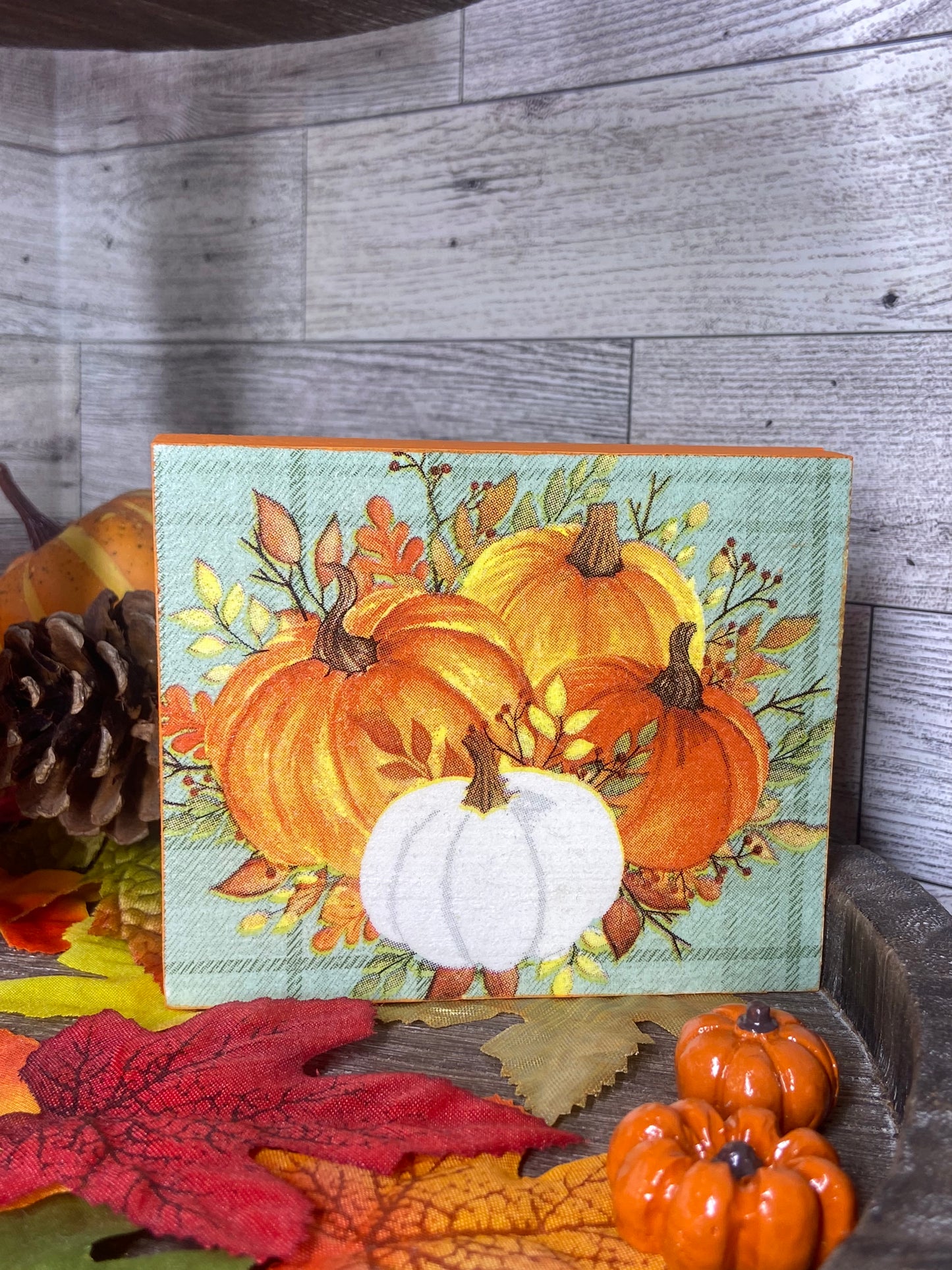 Pumpkins - Tiered Tray Sign