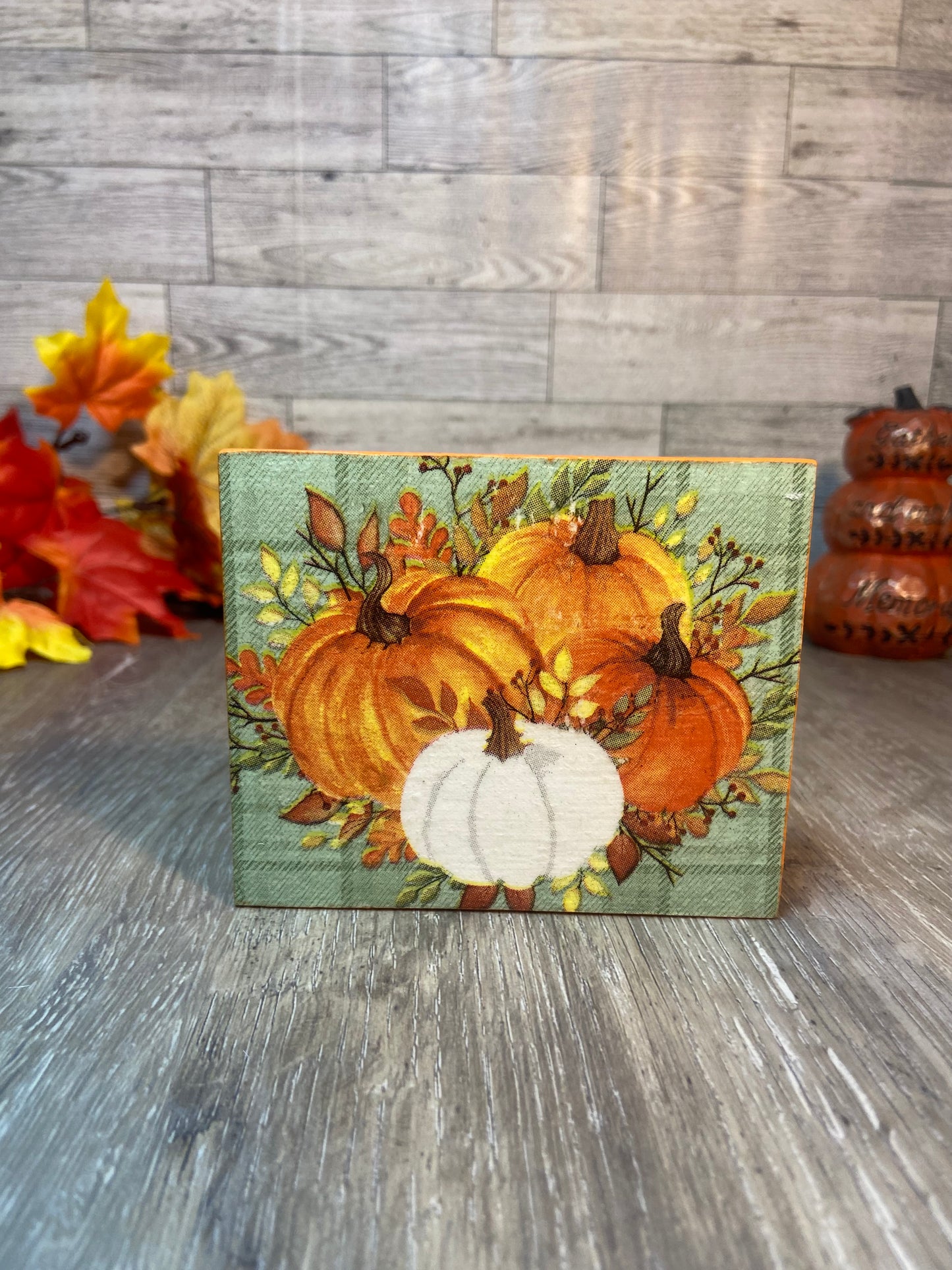 Pumpkins - Tiered Tray Sign