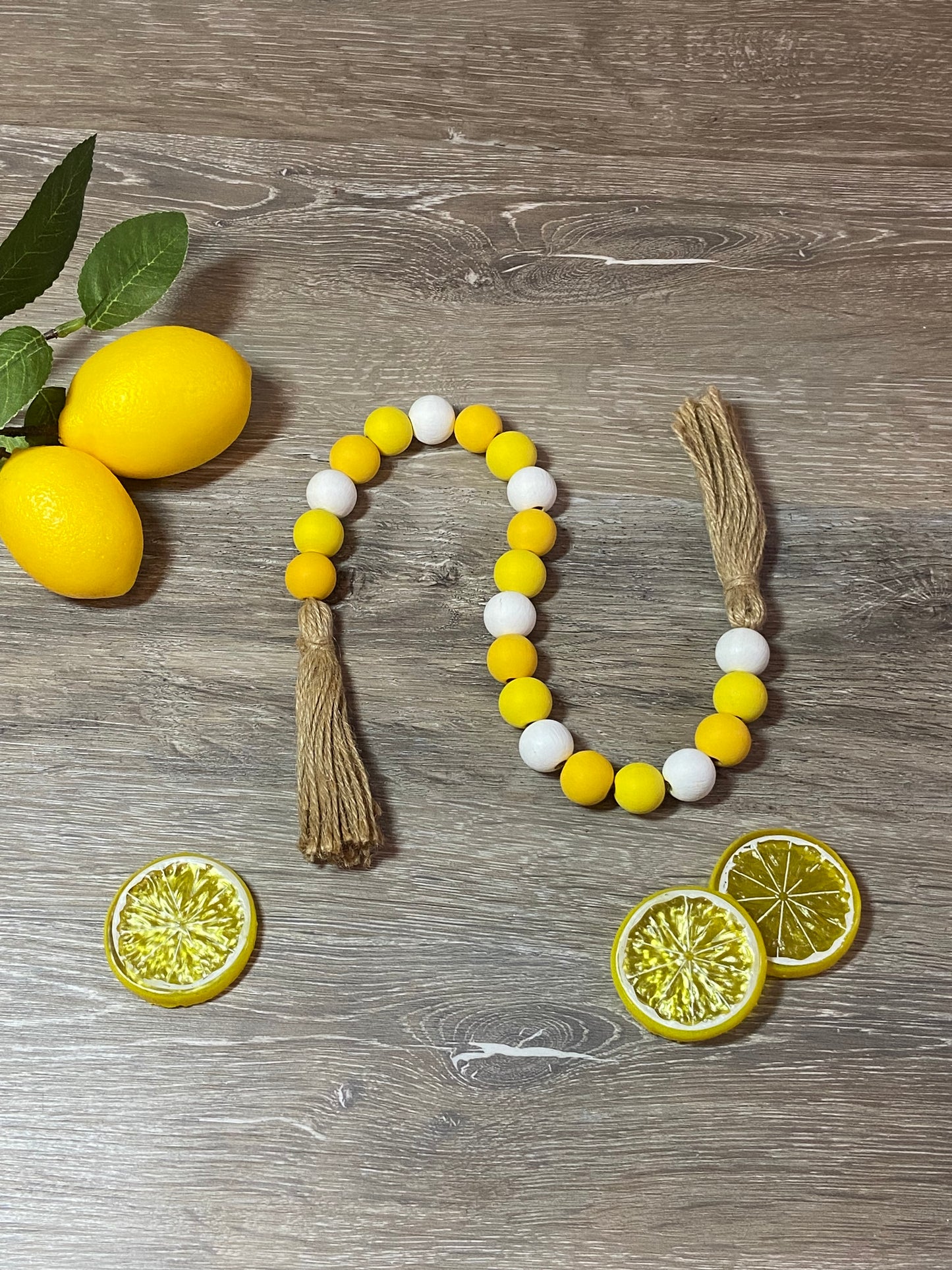 Lemon - Tiered Tray Garland