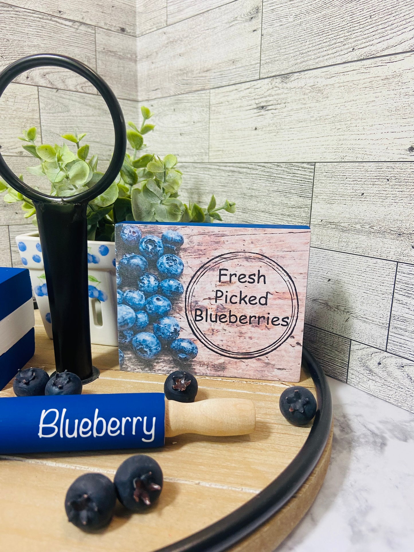 Fresh Picked Blueberries - Tiered Tray Sign