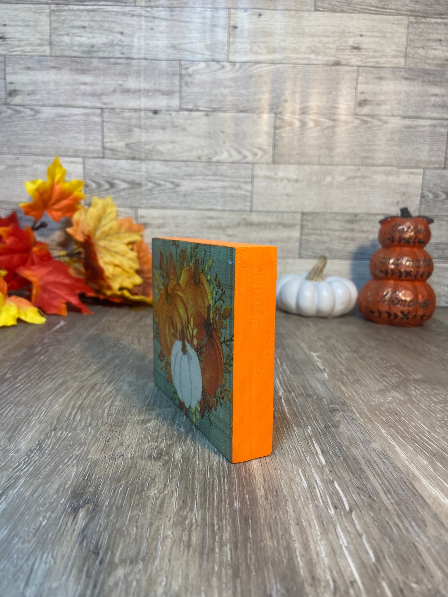 Pumpkins - Tiered Tray Sign
