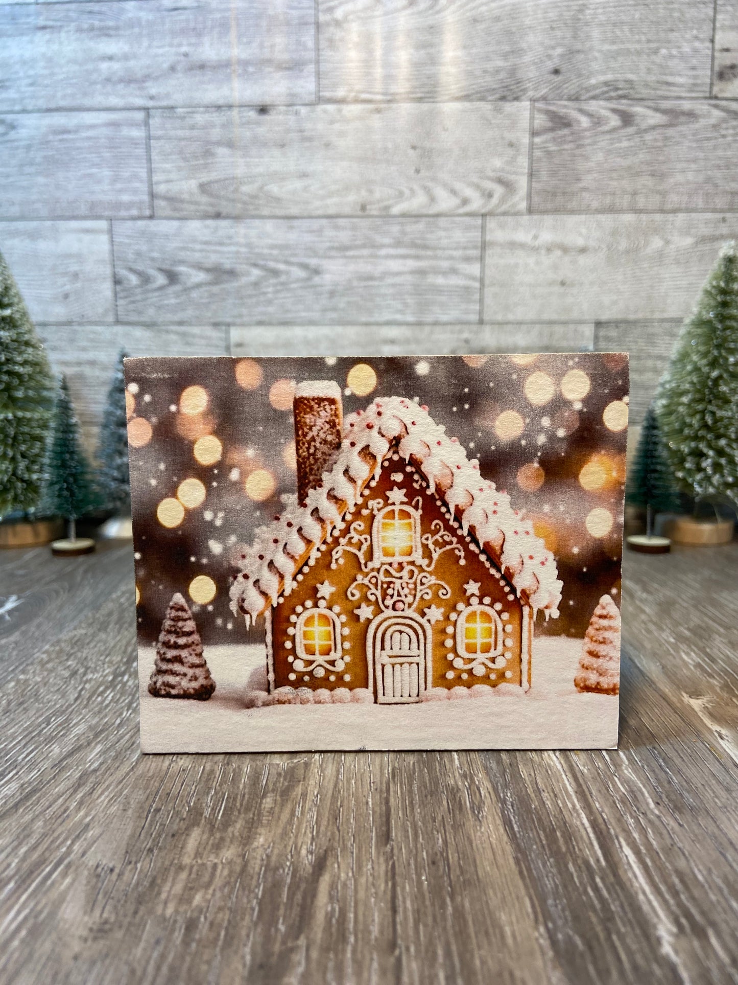 Gingerbread House - Tiered Tray Sign