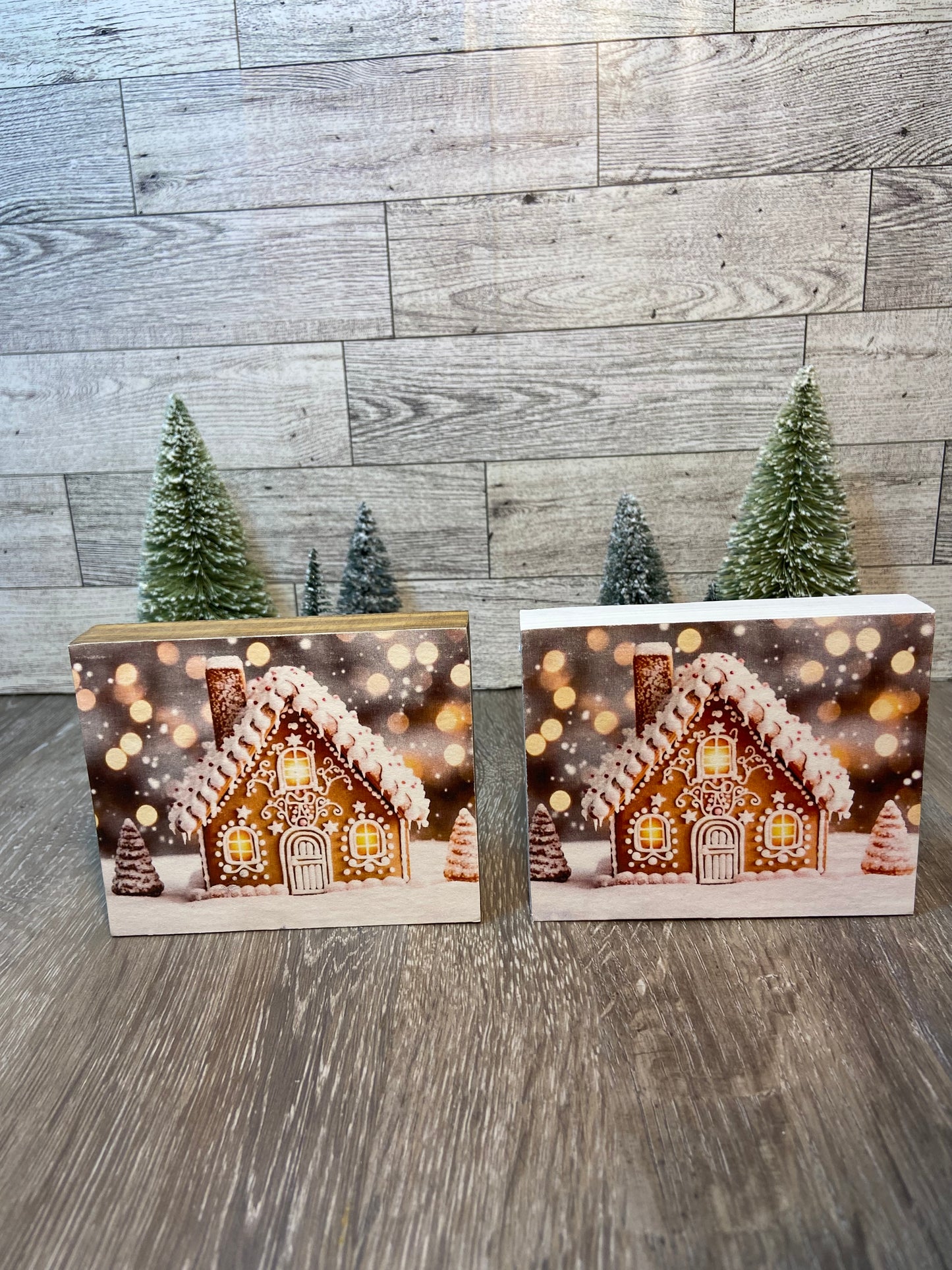Gingerbread House - Tiered Tray Sign