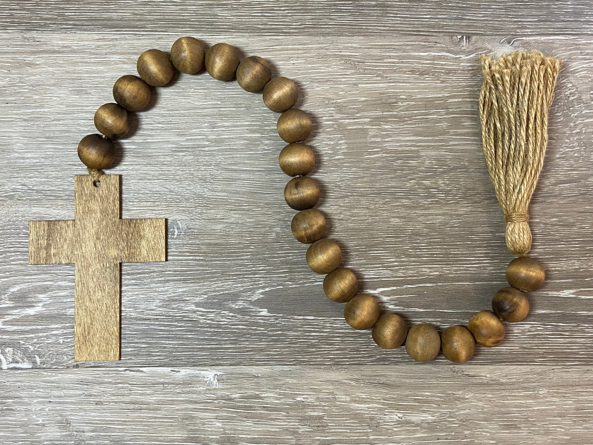 Early American Cross Garland