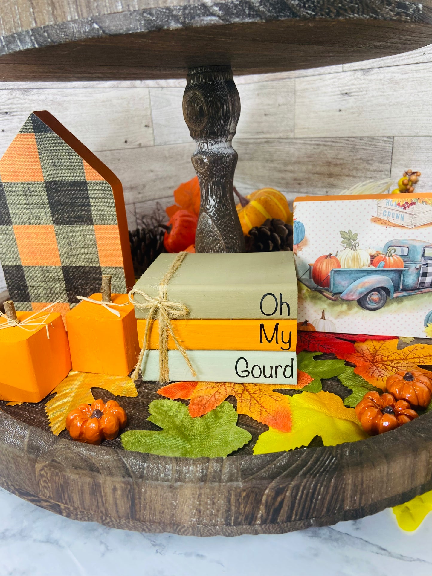 Oh My Gourd - Medium Fall Tiered Tray Book Stack