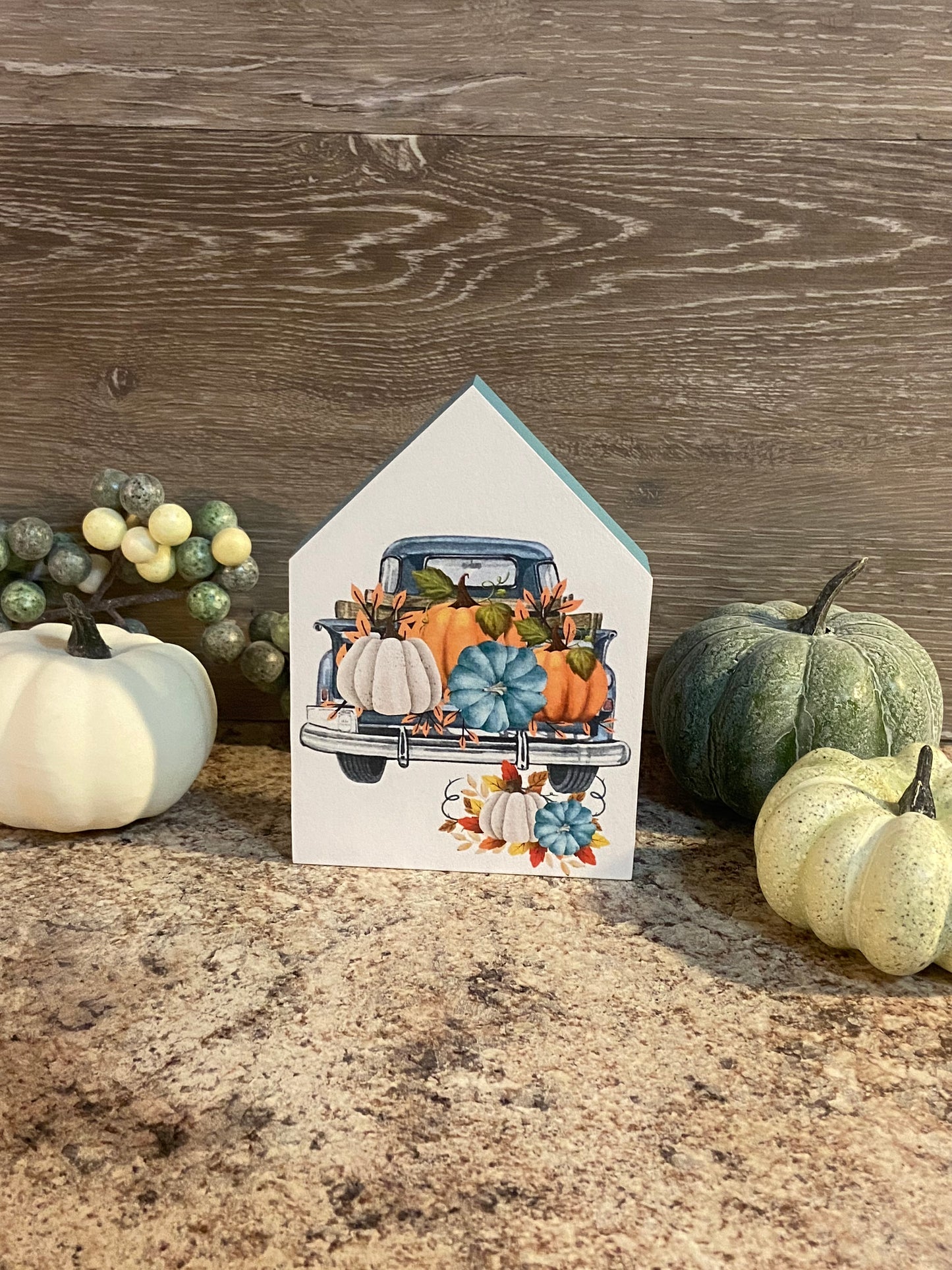Teal Truck - Medium Tiered Tray House