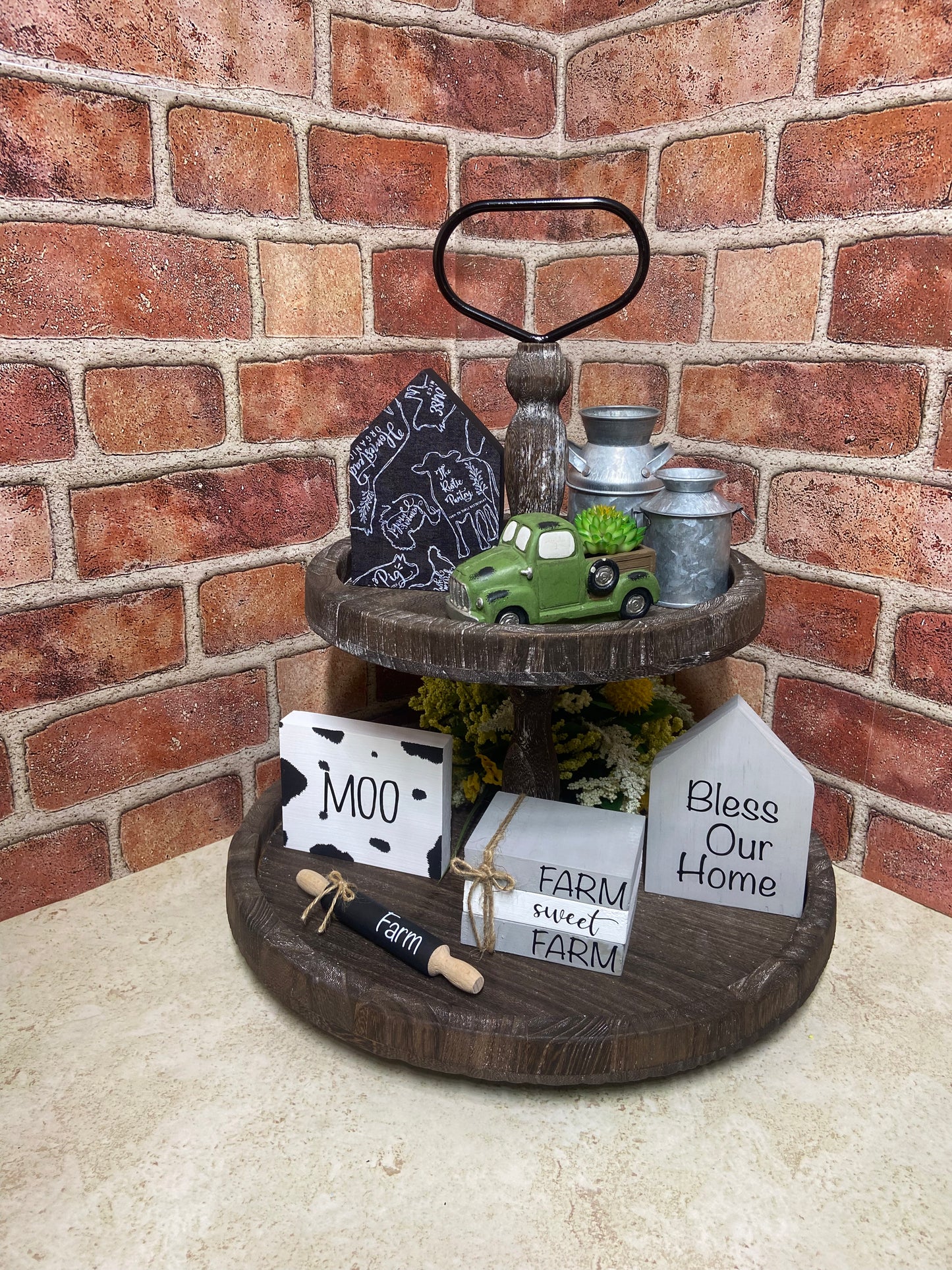Moo - Farmhouse Sign