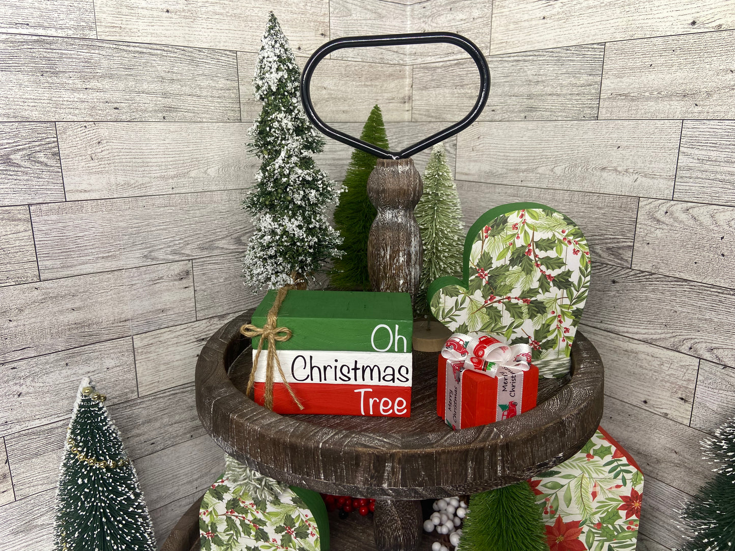 Oh Christmas Tree - Small Christmas Tiered Tray Book