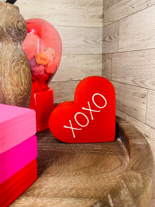 XOXO Heart - Tiered Tray Shelf Sitter