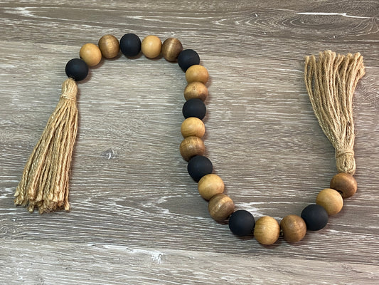 Stain and Black Garland