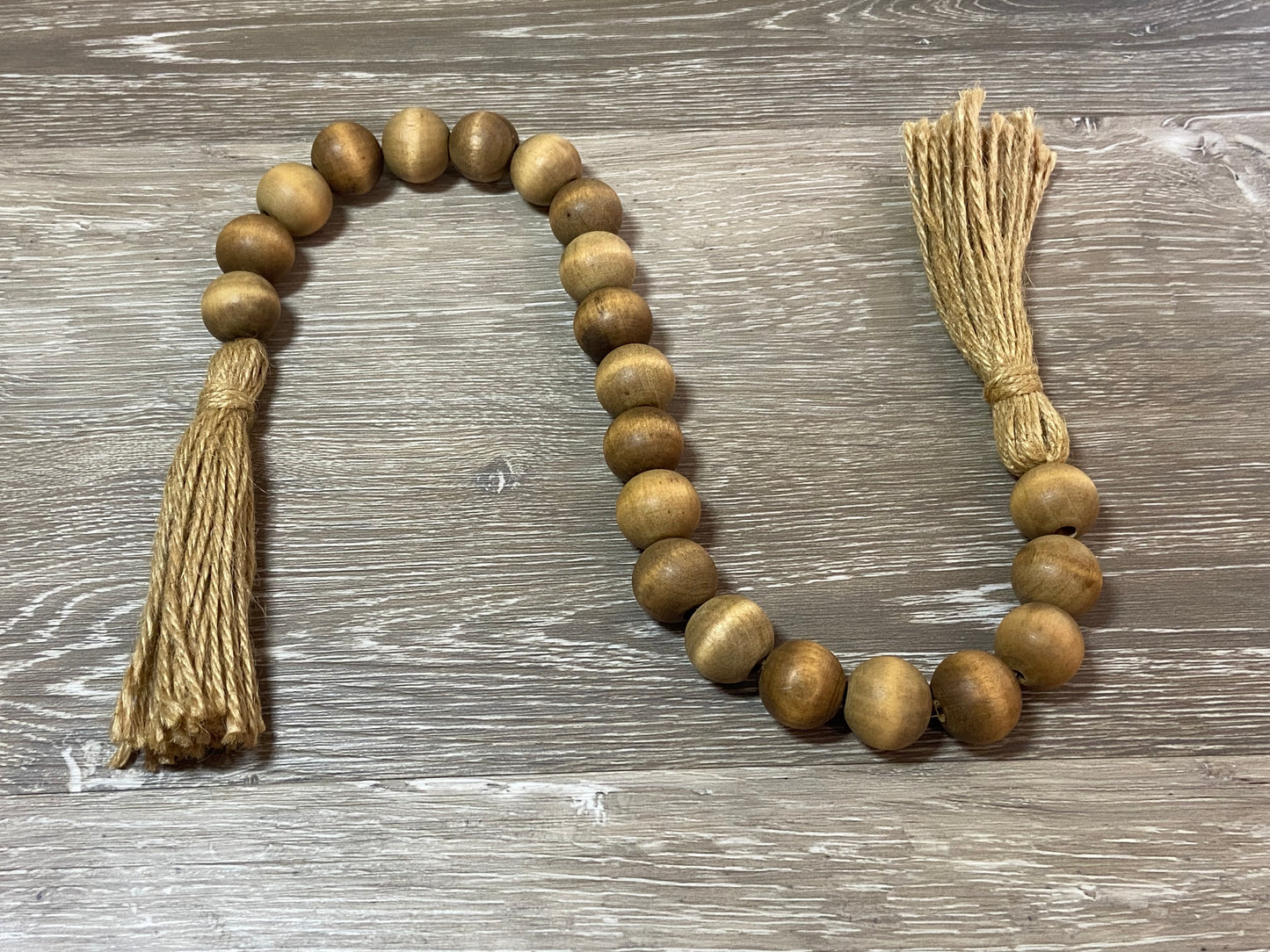 Light Stain Garland