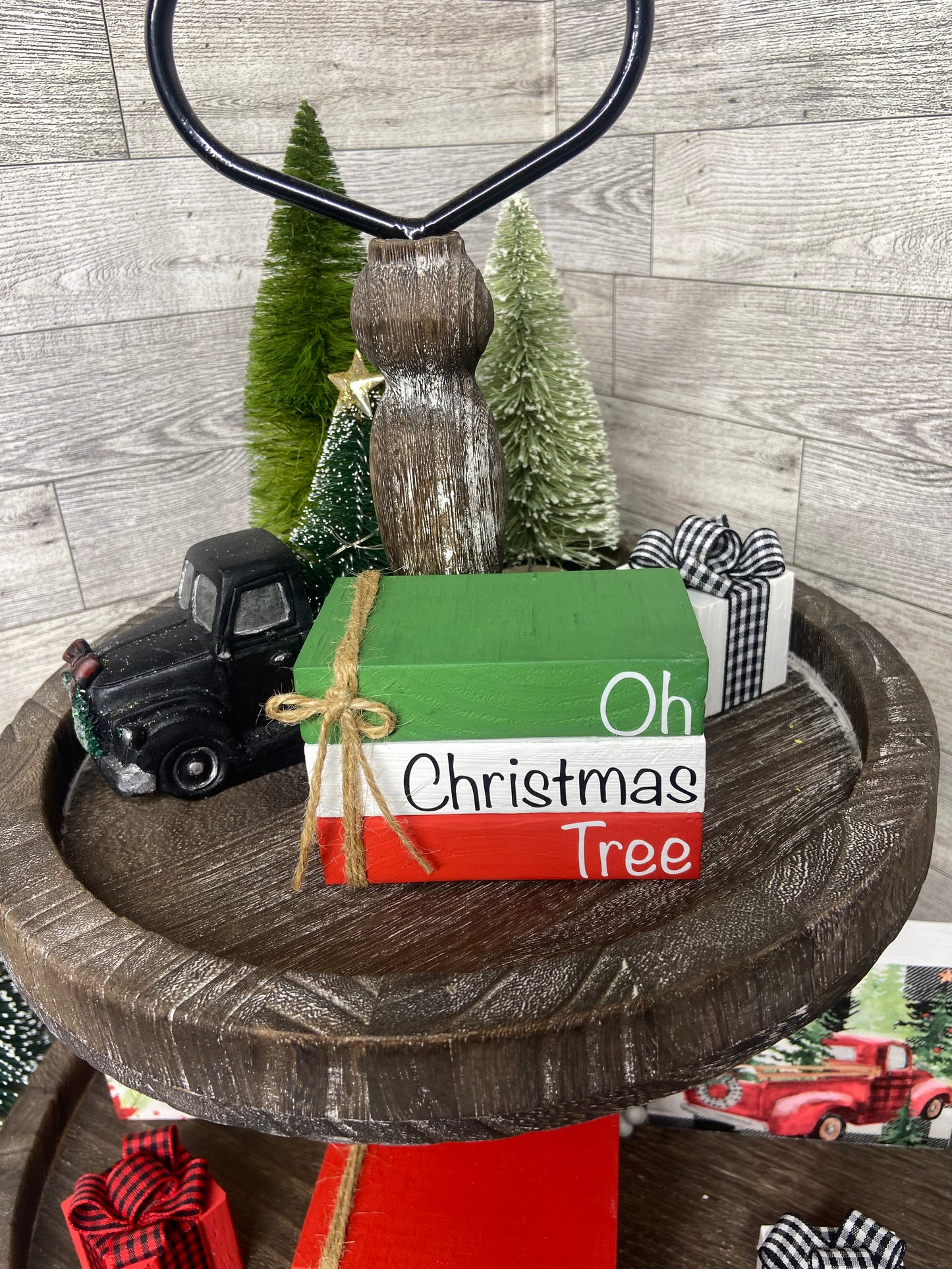 Oh Christmas Tree - Small Christmas Tiered Tray Book