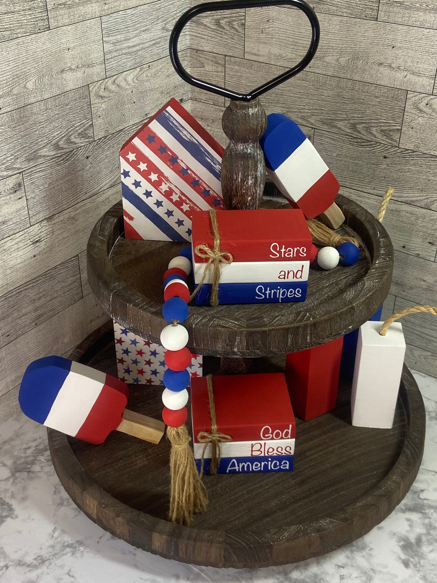 Red, White, & Blue - Tiered Tray Garland